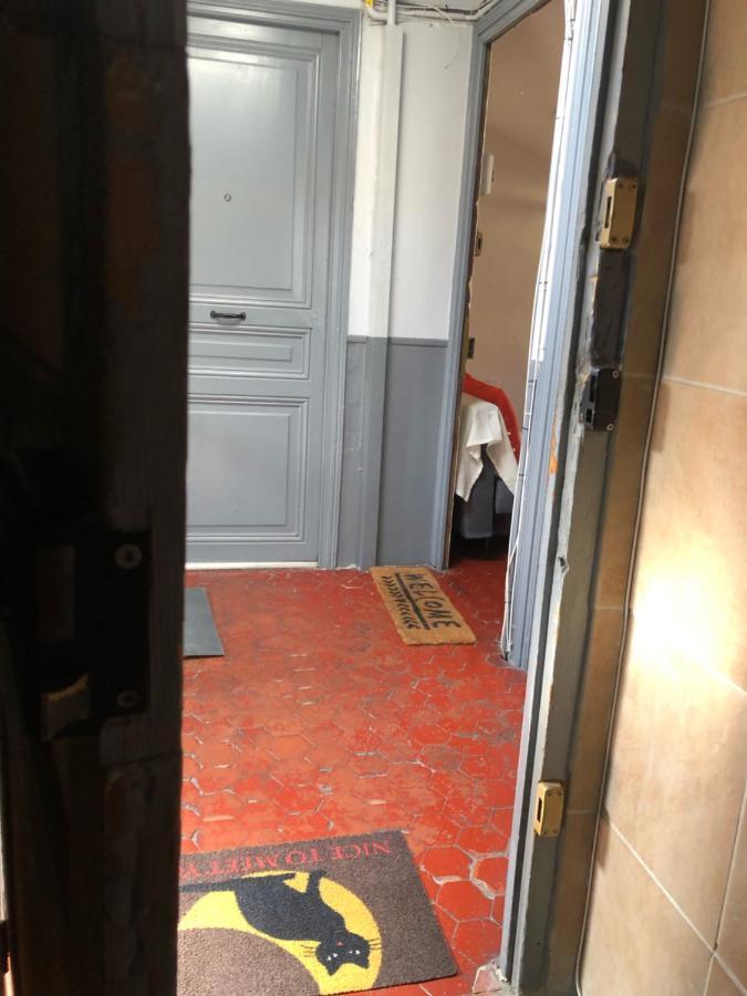 2-3 Pces Dans Le Carre D Or A 290 M Des Plages Appartement