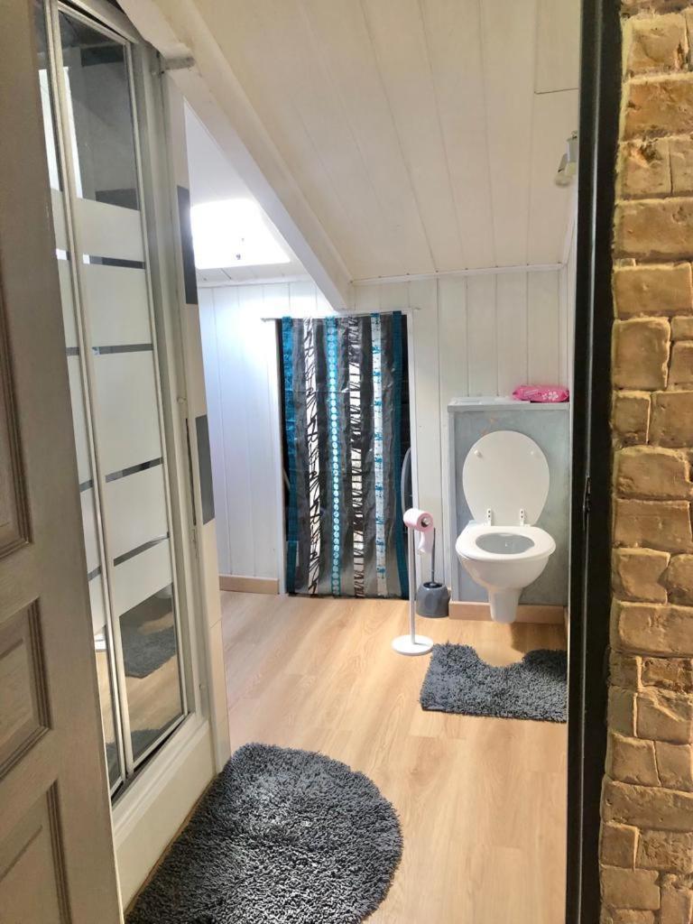 2-3 Pces Dans Le Carre D Or A 290 M Des Plages Appartement